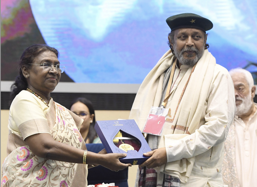 President Droupadi Murmu Presents 70th National Film Awards, Honors Mithun Chakraborty with Dadasaheb Phalke Award